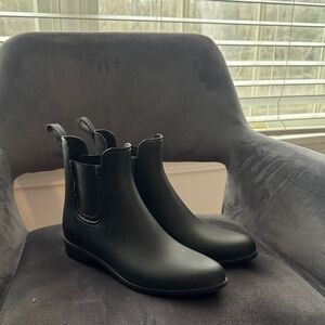 Jack Rogers Black Chelsea Rain Boots